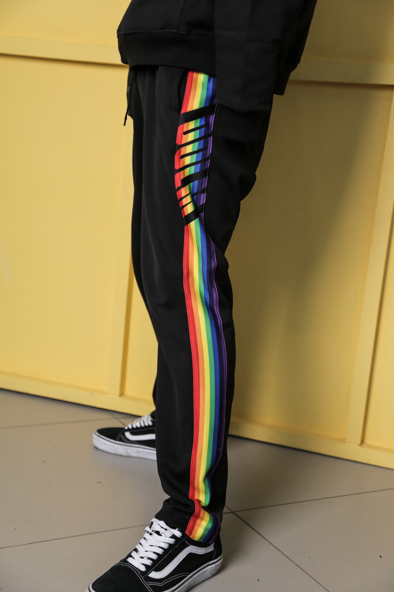 Rainbow training pants Black